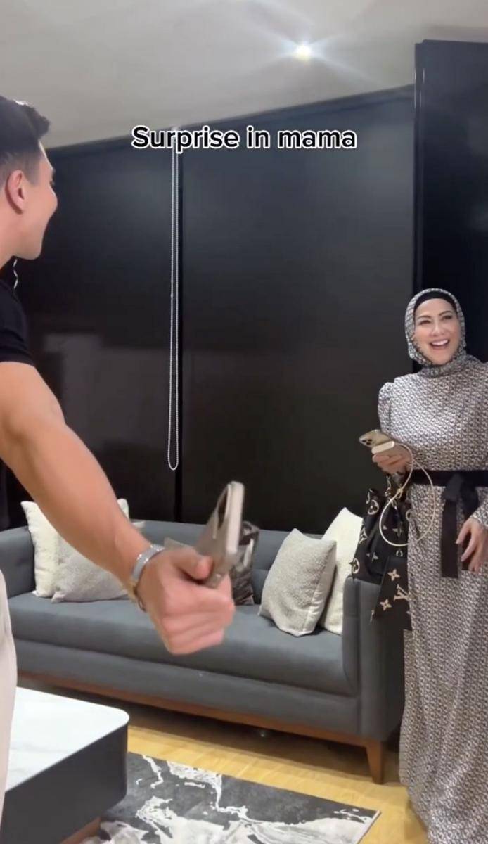 momen Verrell dan Athalla beri surprise untuk Venna Melinda (instagram.com/bramastavrl)