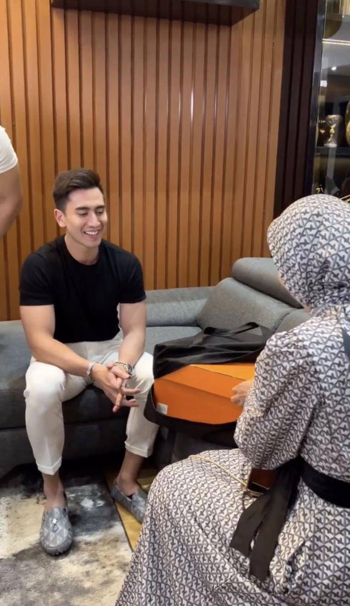 momen Verrell dan Athalla beri surprise untuk Venna Melinda (instagram.com/bramastavrl)