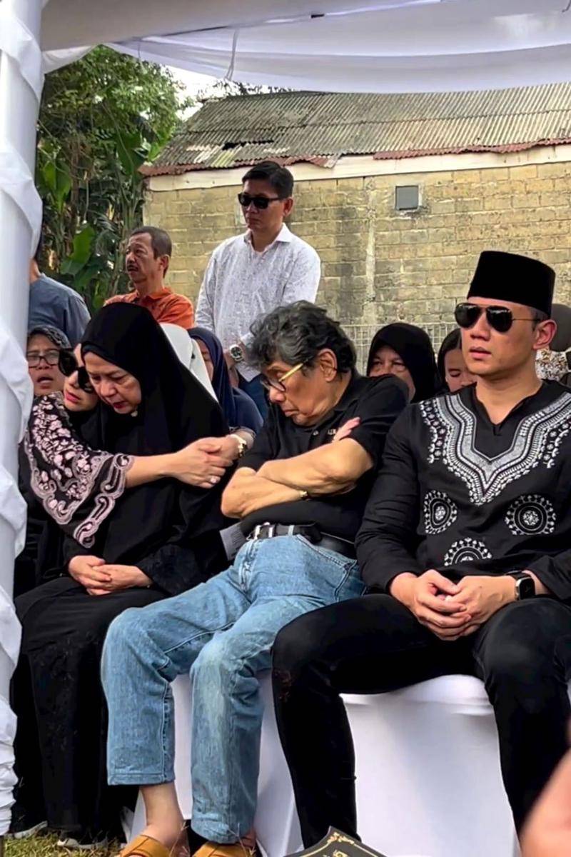 potret pemakaman Alm. Rizanno Azhar Pohan (instagram.com/agusyudhoyono)