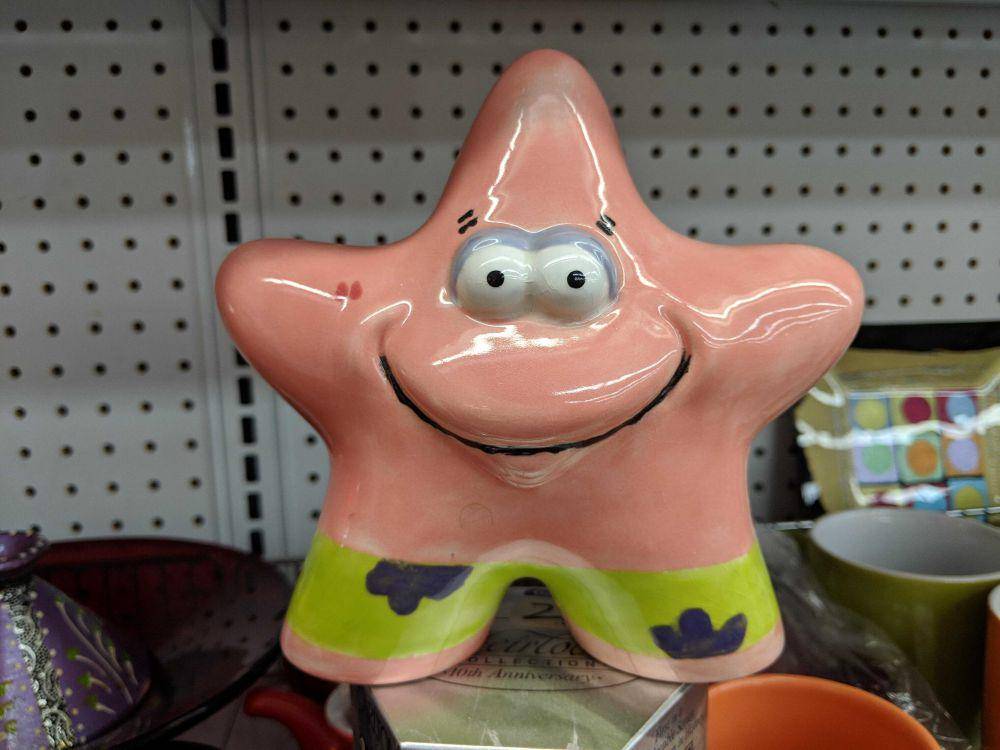 potret bentuk benda karakter Patrick Star paling kocak (reddit.com/user/5pam)