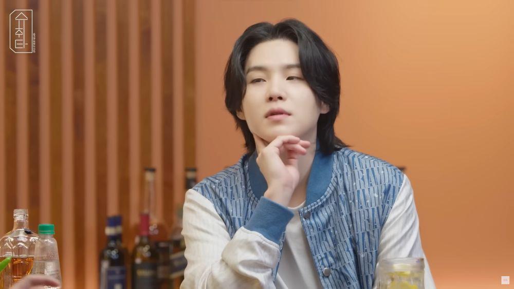 Cerita Suga BTS Tepar saat Konser Solo, Flu hingga Nyaris Pingsan