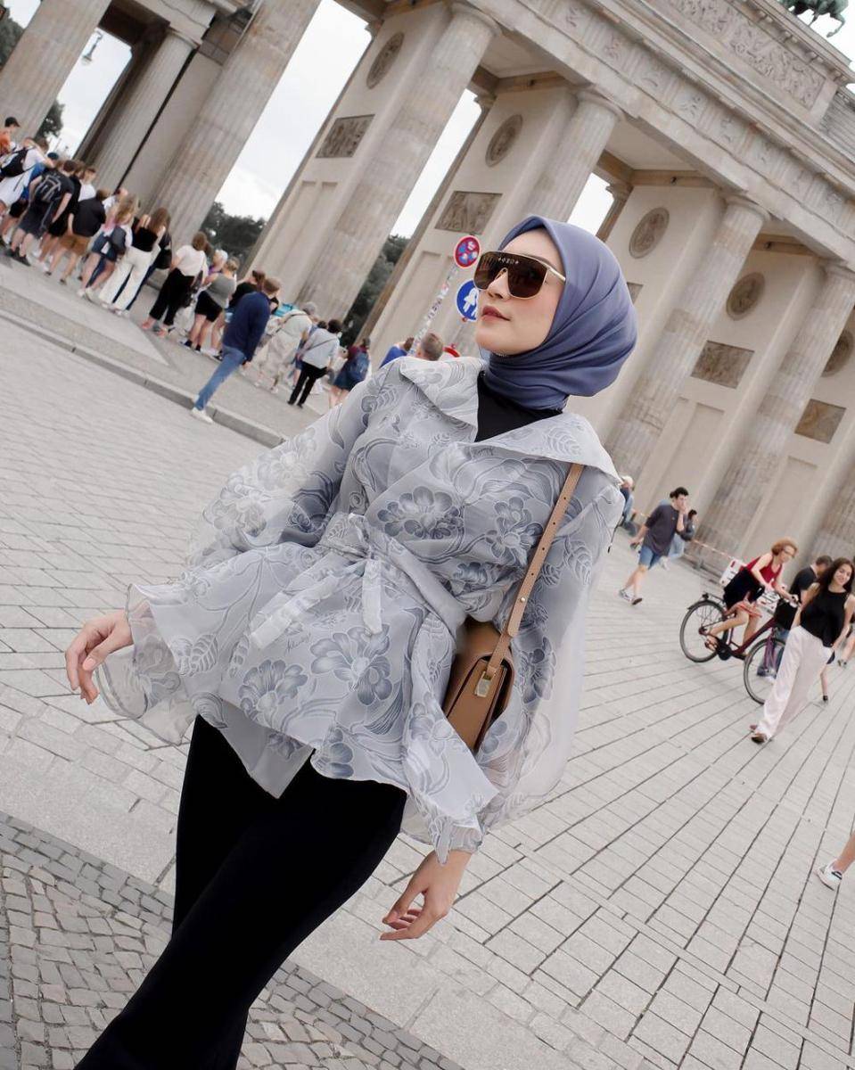 OOTD Melody Prima saat berlibur ke Eropa (instagram.com/melodyprima)