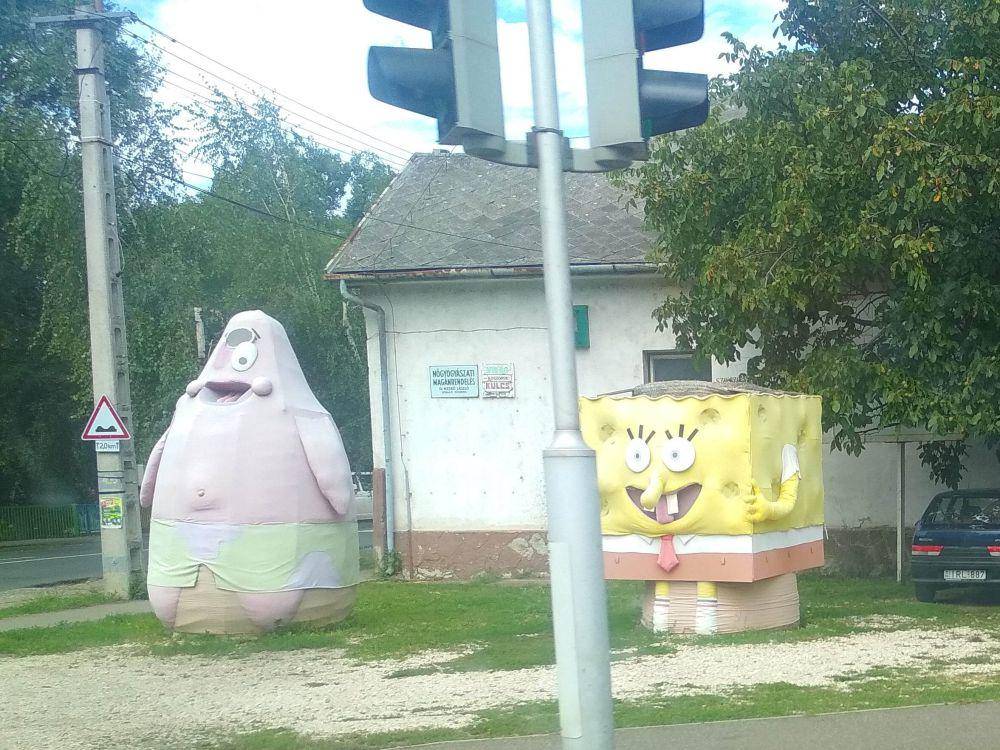 potret bentuk benda karakter Patrick Star paling kocak (reddit.com/user/JsBoatworks)