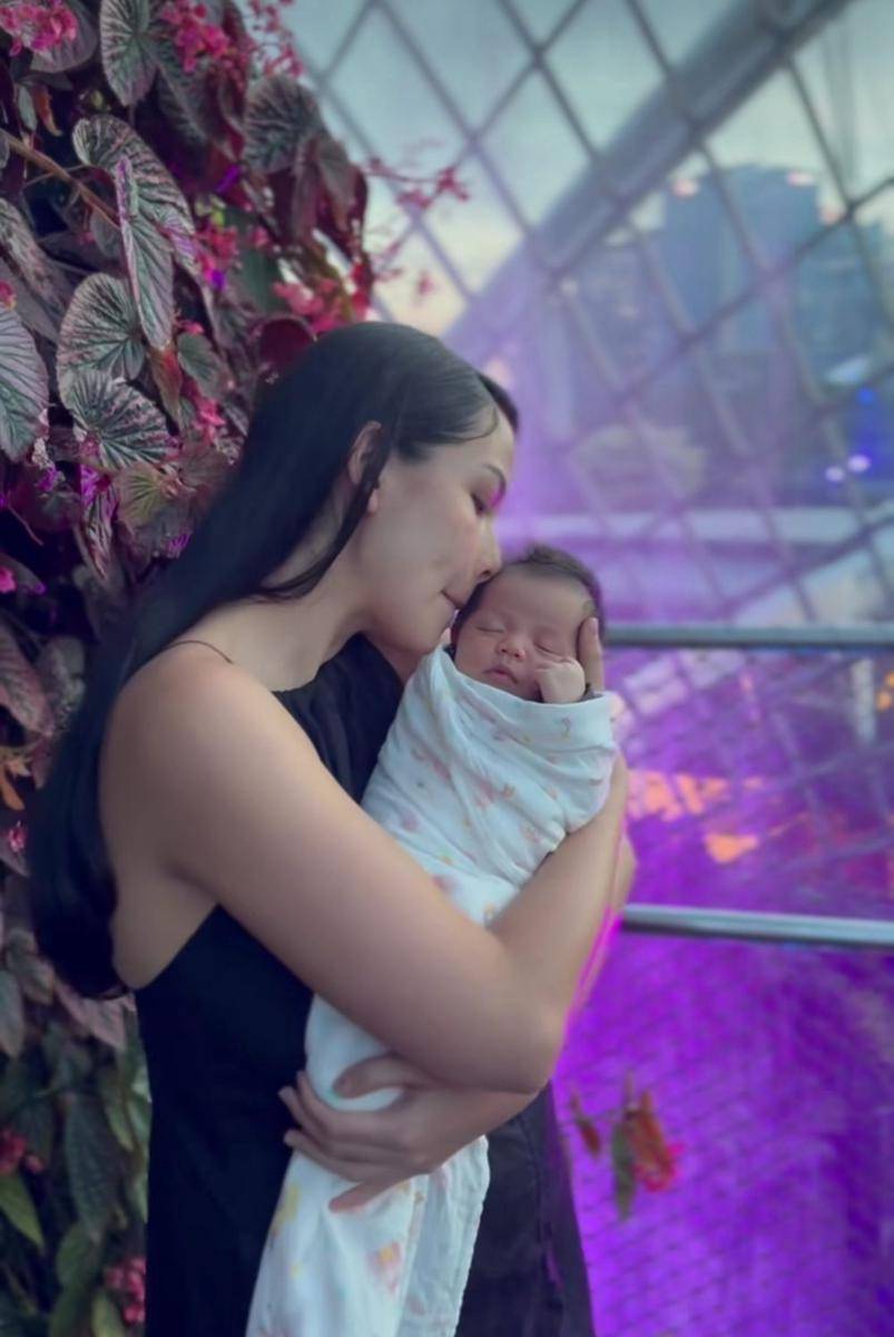 potret buah hati Estelle Linden (instagram.com/estelleelinden)