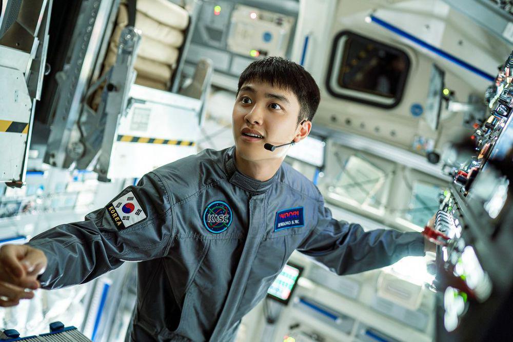 Kesan D.O EXO Bintangi Film The Moon, Pakaian Antariksa Terasa 10 Kg