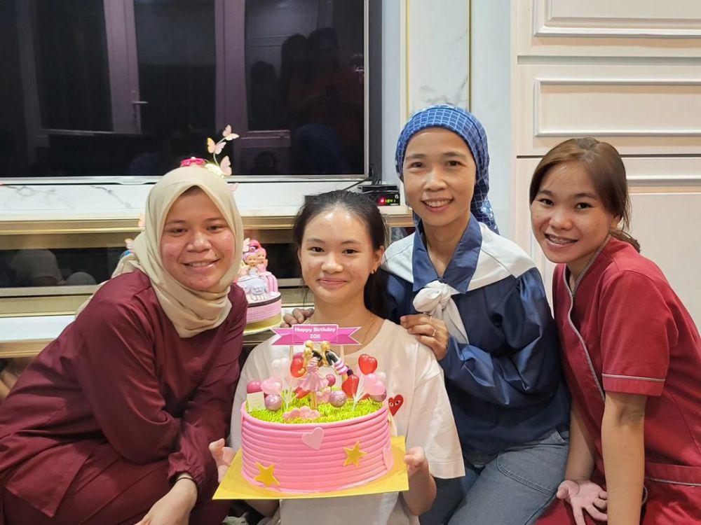 momen ultah ke-14 Zoe (instagram.com/leejeonghoon)