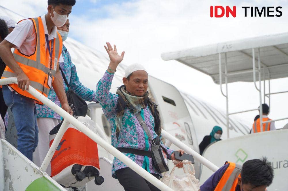 Jemaah haji Kloter 12 Embarkasi Aceh menjadi rombongan terakhir yang pulang ke Tanah Rencong. (Dokumentasi Humas Kanwil Kemenag Aceh untuk IDN Times)