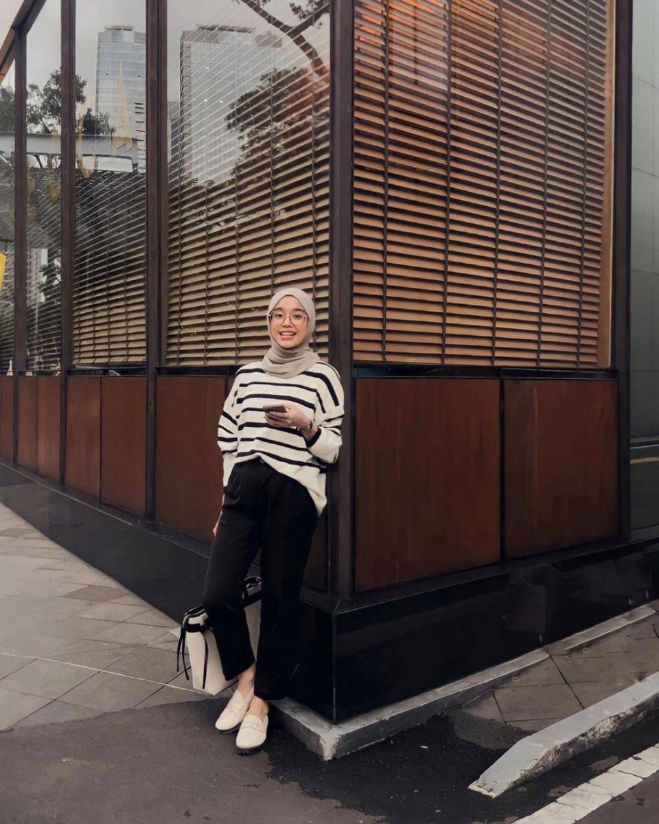 ootd hijab (instagram.com/pamelagatha)