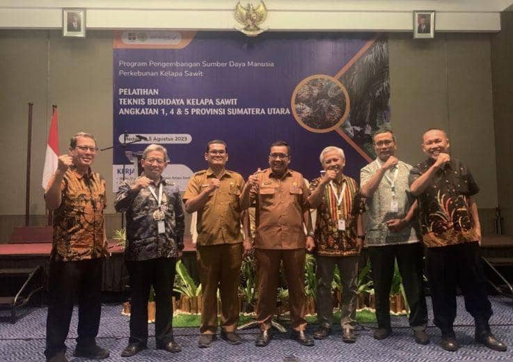 Petani di Langkat saat mengikuti pelatihan pengembangan SDM (Dok. Istimewa)