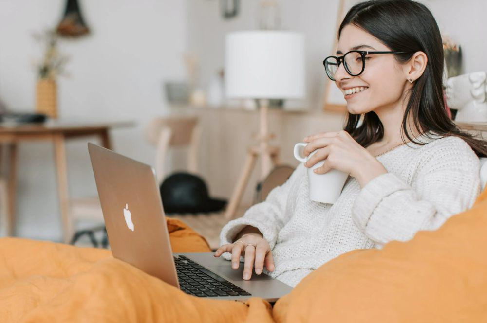 5 Tips Jaga Kesehatan bagi Freelancer, Cari Cuan Makin Maksimal!