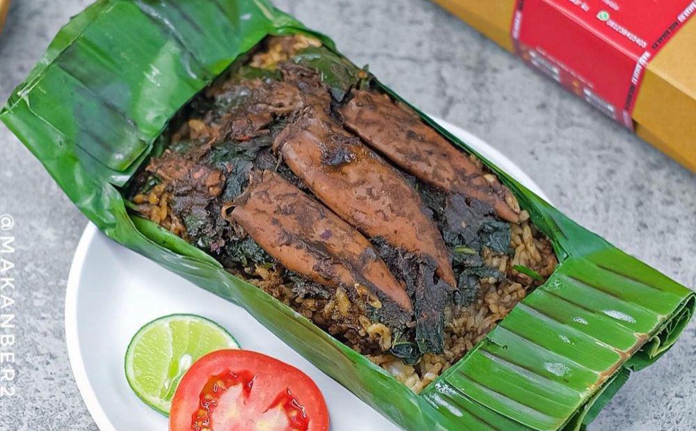 Resep Nasi Bakar Cumi Hitam, Gurih dan Harumnya Menggoda