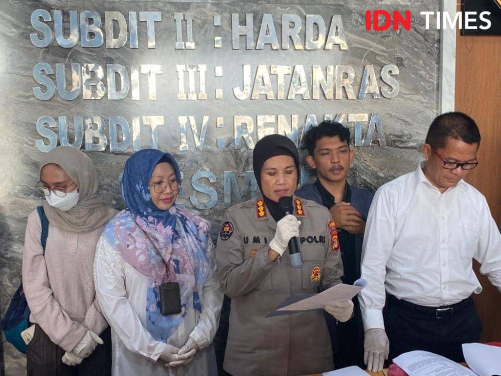 Konferensi pers pemerkosaan terhadap korban pemerkosaan penyandang keterbelakangan mental di Mapolda Lampung. (IDN Times/Tama Yudha Wiguna).