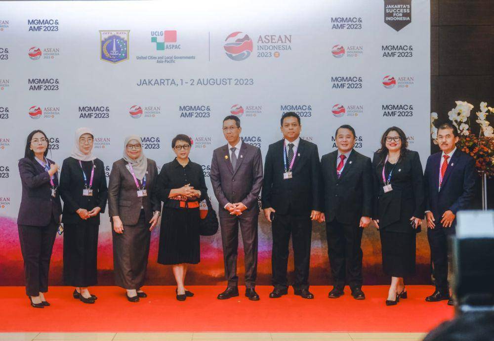Penjabat (Pj) Gubernur DKI Jakarta memberikan sambutan delegasi MGMAC. (dok. Humas Pemprov DKI Jakarta)