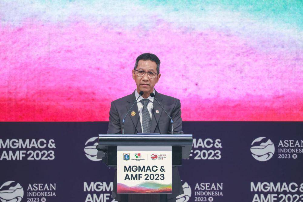 Penjabat (Pj) Gubernur DKI Jakarta memberikan sambutan delegasi MGMAC. (dok. Humas Pemprov DKI Jakarta)