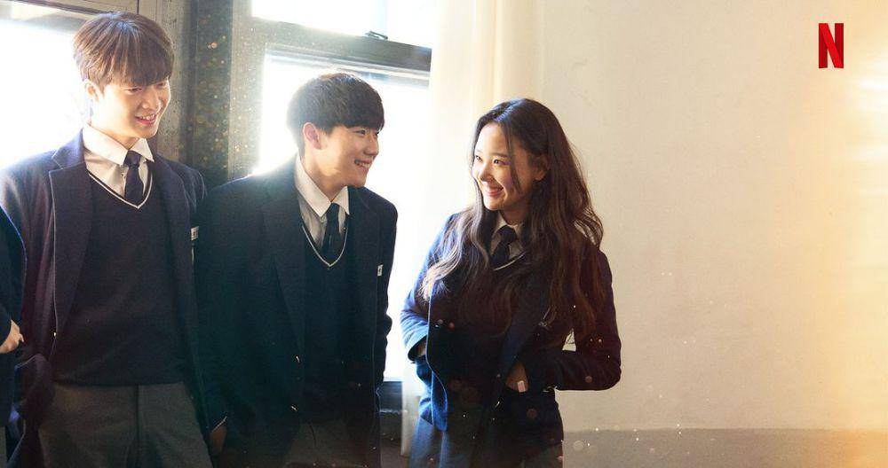 still cuts reality show Nineteen to Twenty (dok. Netflix/Nineteen to Twenty)