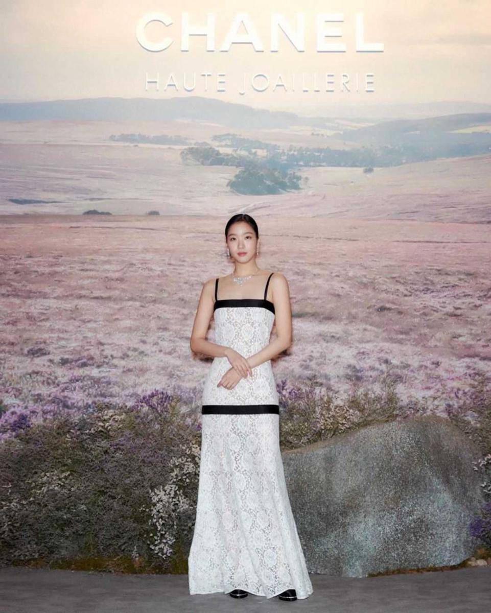 Kim Go Eun (instagram.com/ggonekim)