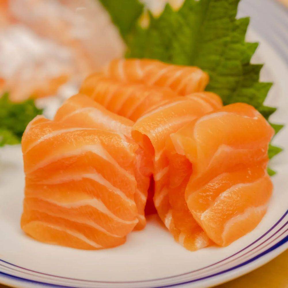 Potret menu sashimi di Sushi Hiro (instagram.com/sushihiro_id)