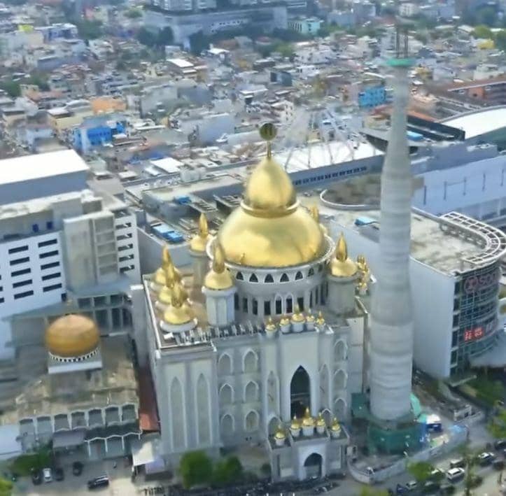 Masjid Agung di Medan (instagram @sumutvisuals)