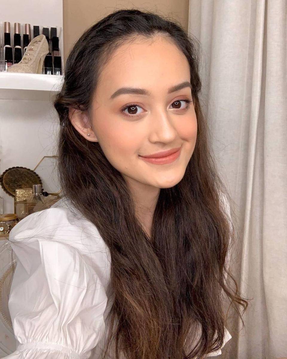 inspirasi natural makeup look ala Nadya Aqilla (instagram.com/nadyaaqilla)