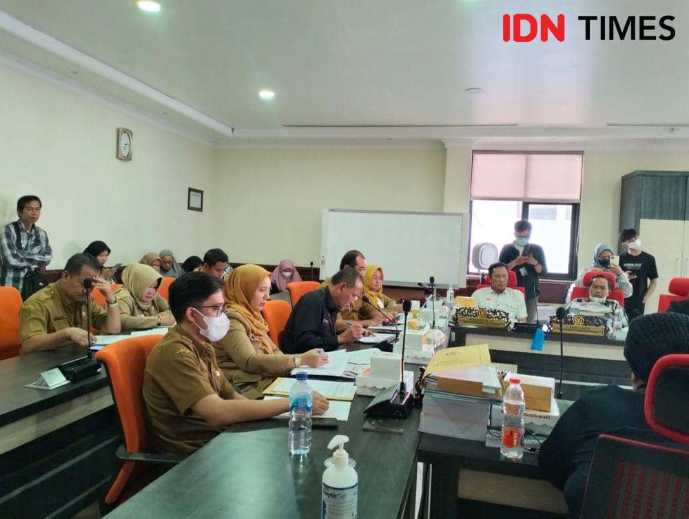 DPRD Surabaya Pertanyakan Soal Pengurangan Rombongan Belajar PPDB SMP