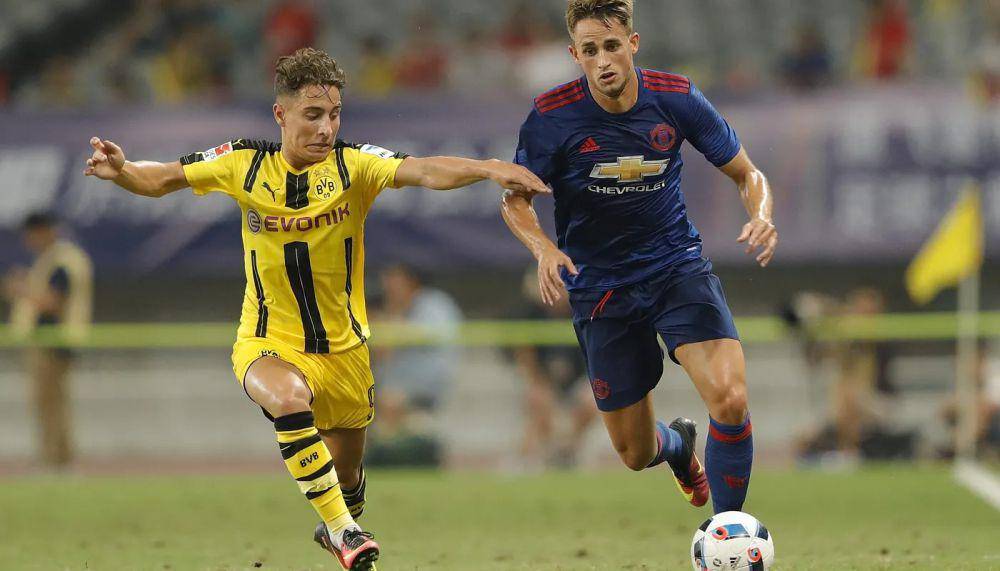 Adnan Januzaj (kanan) (premierleague.com)