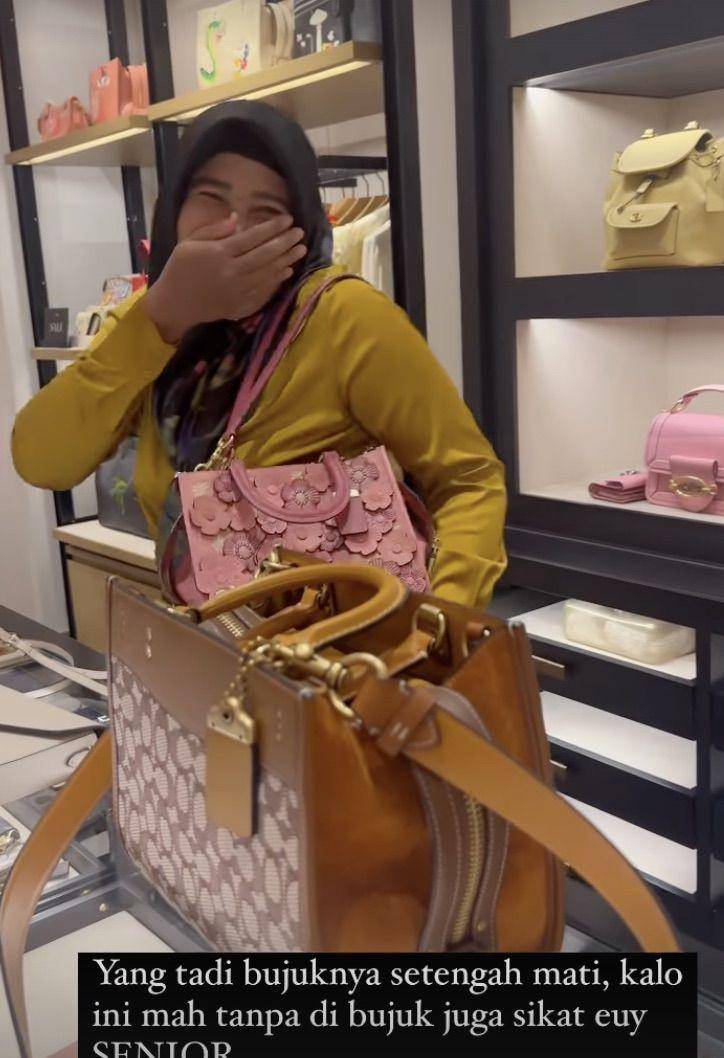 momen Rachel Vennya belikan tas mewah untuk ART (instagram.com/rachelvennya)