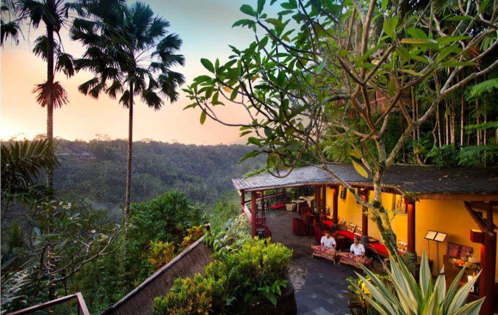 La View (google.com/maps/Abdul Hafidz)