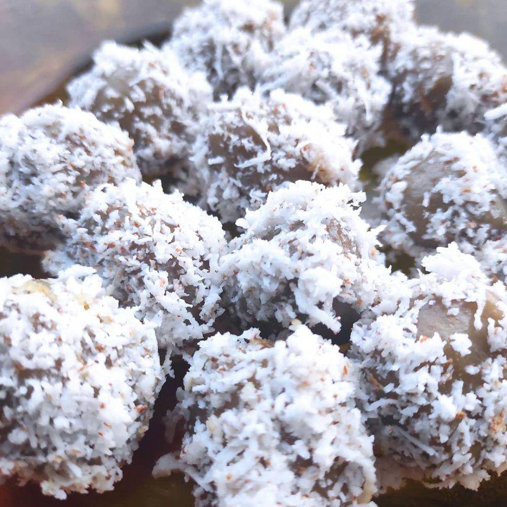 klepon (instagram.com/nora_ciknunbatam)