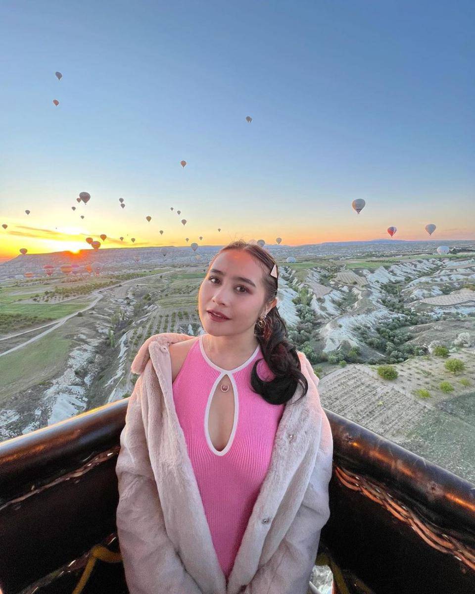 potret Prilly Latuconsina (instagram.com/prillylatuconsina96)