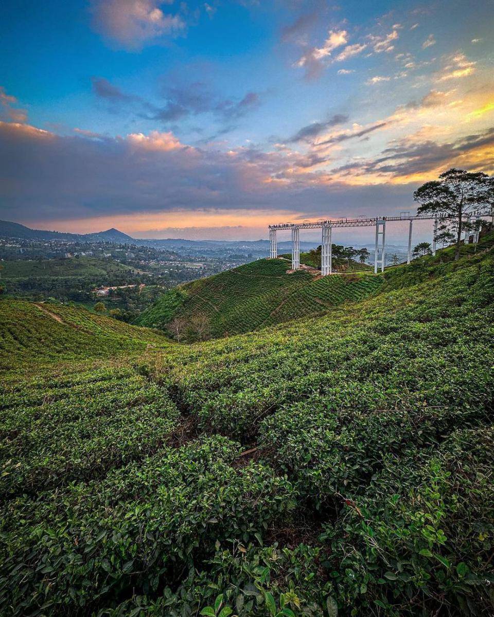 Kemuning Sky Hills (instagram.com/yudha_kp14)
