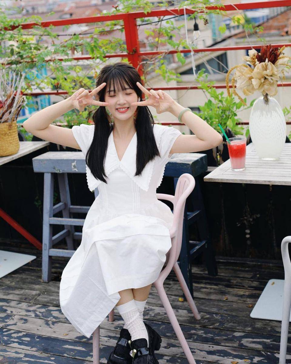 potret Zhang Miao Yi (instagram.com/kiimoucom)