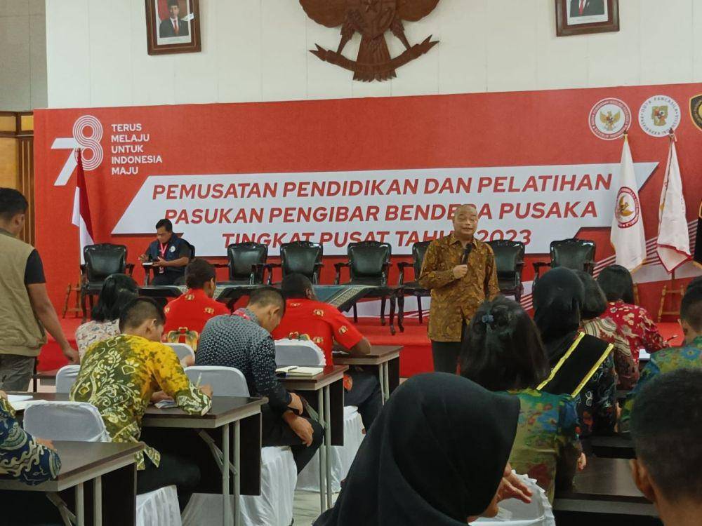 Staf Khusus Ketua Dewan Pengarah Badan Pembinaan Ideologi Pancasila (BPIP), Antonius Benny Susetyo, pada acara Pembinaan Ideologi Pancasila dalam rangka Pemusatan Pendidikan dan Pelatihan bagi Pasukan Pengibar Bendera Pusaka (Paskibraka) Nasional Tahun 2023 di Aula Sarbini Taman Bunga Wiladatika Depok, Jawa Barat. (Dok. BPIP)