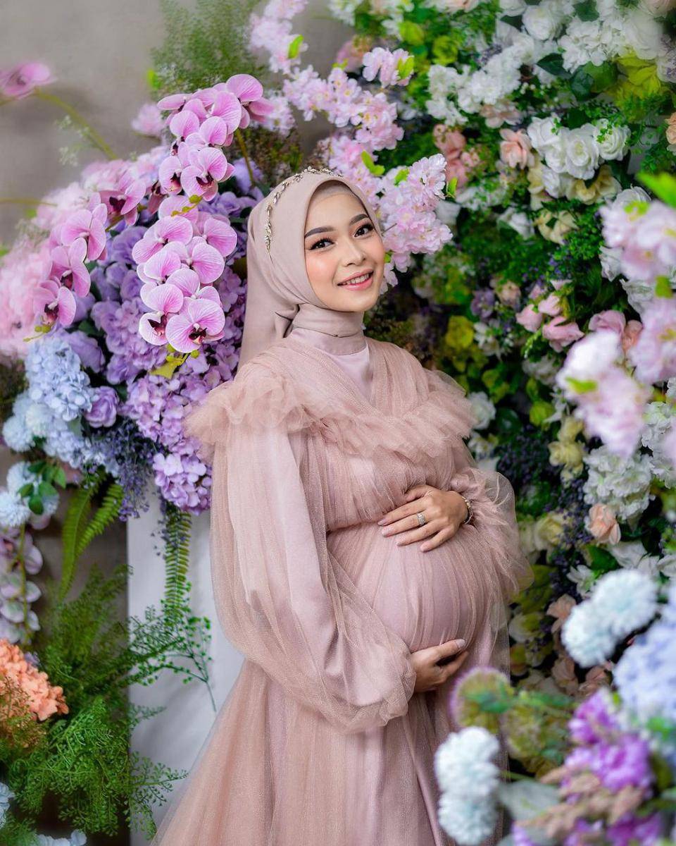 momen maternity shoot Ikbal Fauzi dan istri (instagram.com/ikbalfauzi_)