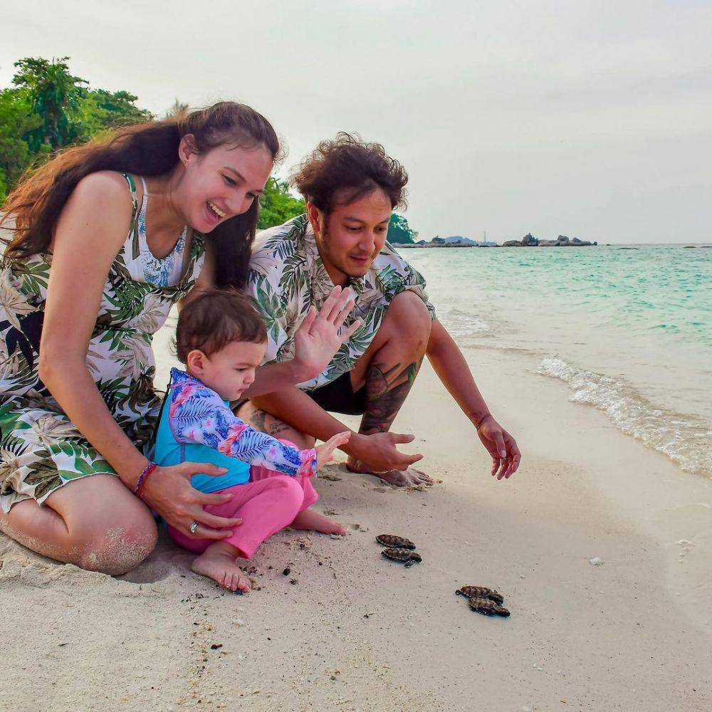 momen Nadine, Dimas dan Djiwa main di alam (instagram.com/nadinelist)