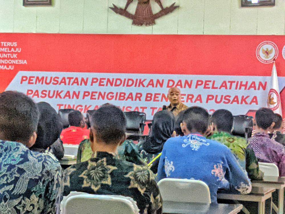 Staf Khusus Ketua Dewan Pengarah Badan Pembinaan Ideologi Pancasila (BPIP), Antonius Benny Susetyo, pada acara Pembinaan Ideologi Pancasila dalam rangka Pemusatan Pendidikan dan Pelatihan bagi Pasukan Pengibar Bendera Pusaka (Paskibraka) Nasional Tahun 2023 di Aula Sarbini Taman Bunga Wiladatika Depok, Jawa Barat. (Dok. BPIP)