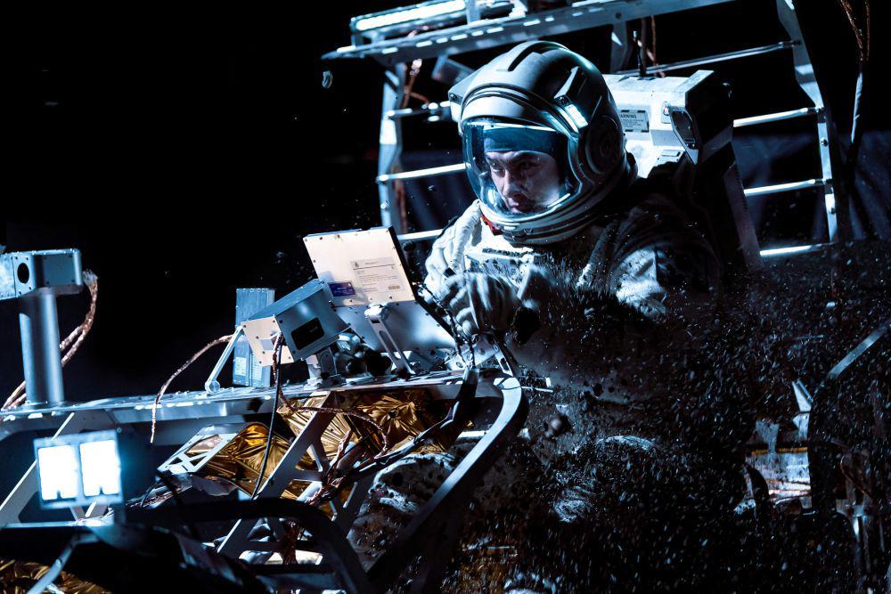 Penjelasan Ending Film Korea The Moon, Happy atau Sad?
