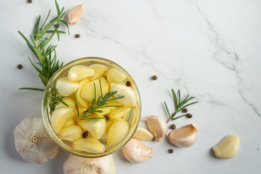 Resep Garlic Confit tanpa Oven, Olesan Serbaguna yang Unik