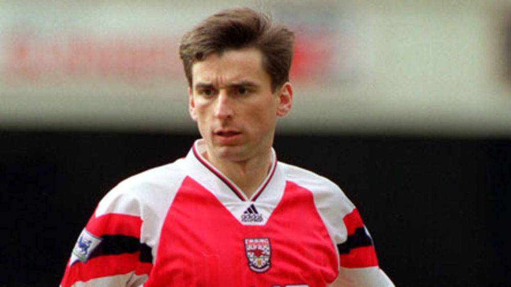 Alan Smith (arsenal.com)