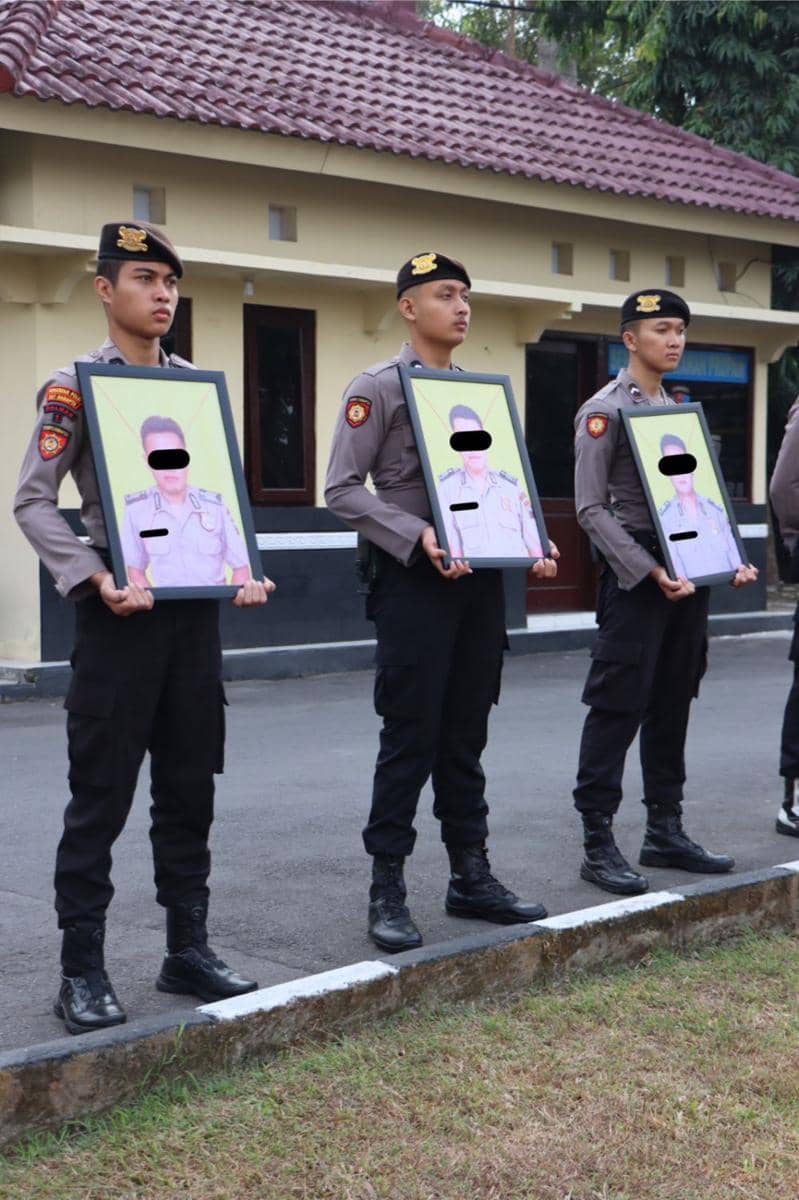 Penampakan tiga foto brigadir yang dipecat Polresta Magelang karena mengonsumsi narkoba. (IDN Times/Dok Humas Polda Jateng)