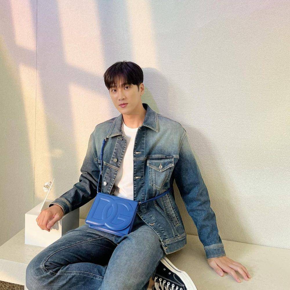 Ahn Bo Hyun (instagram.com/bohyunahn)