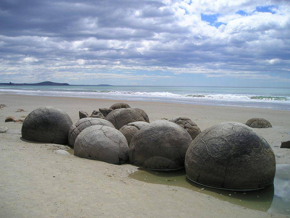 moeraki boulders (pixabay.com/Simon)