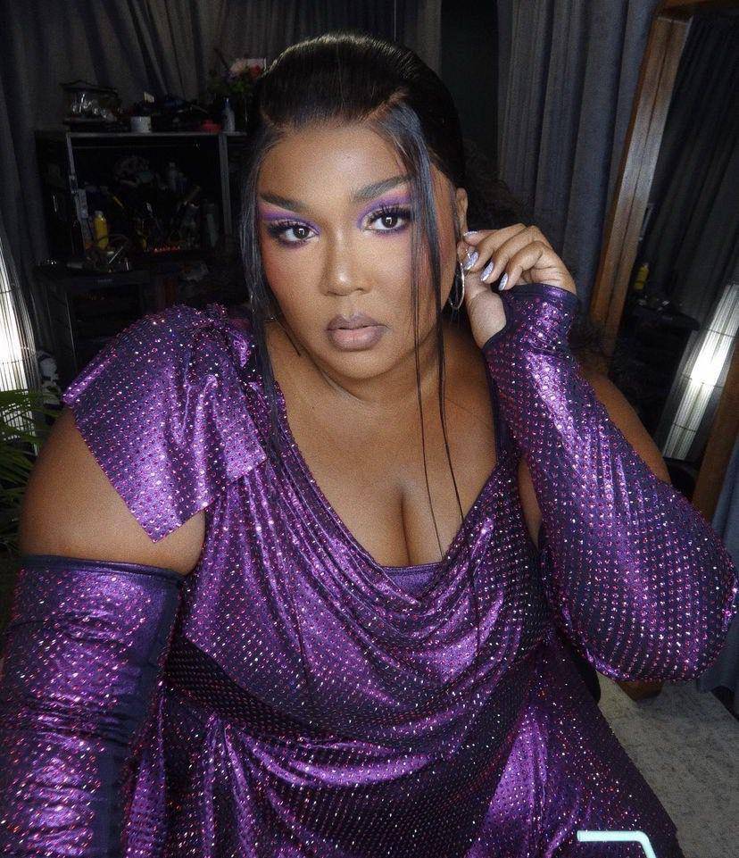 potret Lizzo (instagram.com/lizzobeeating)