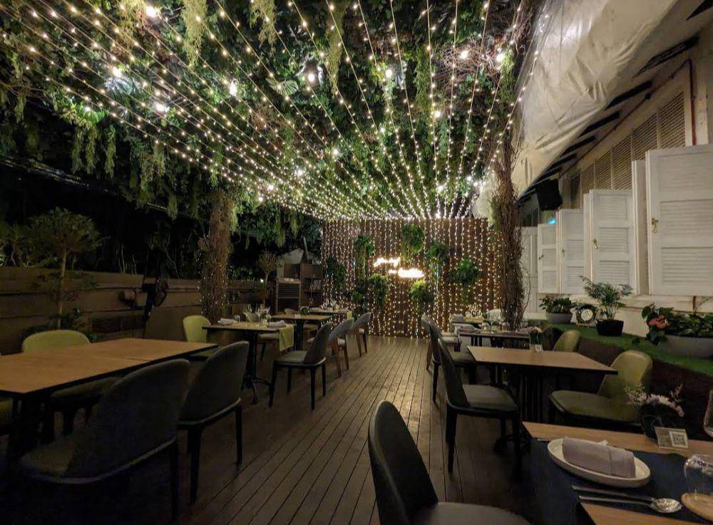 Botanico at The Garage (google.com/Flo Yeow)