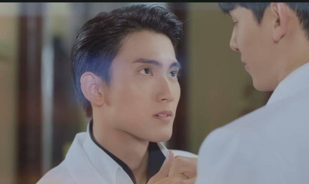First Chalongrat dalam drama Be Mine SuperStar (youtube.com/beminesuperstar)