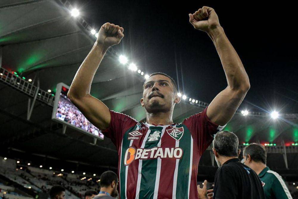 Andre Trindade (instagram.com/andre7)