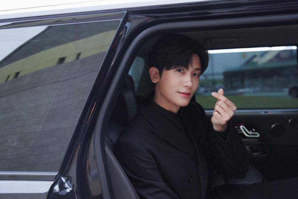 potret Park Hyung Sik (instagram.com/phs1116)