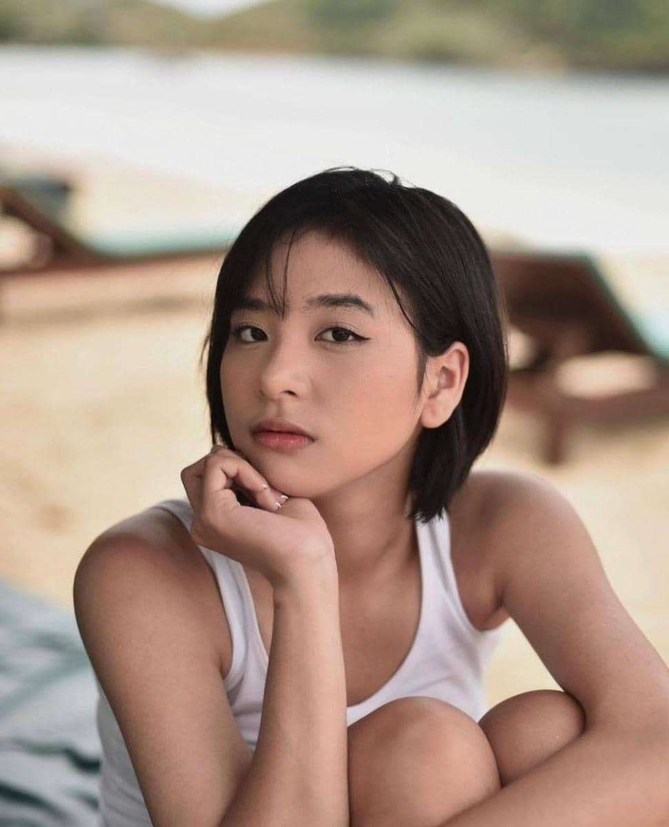 Zee JKT48 (instagram.com/jkt48.zee)