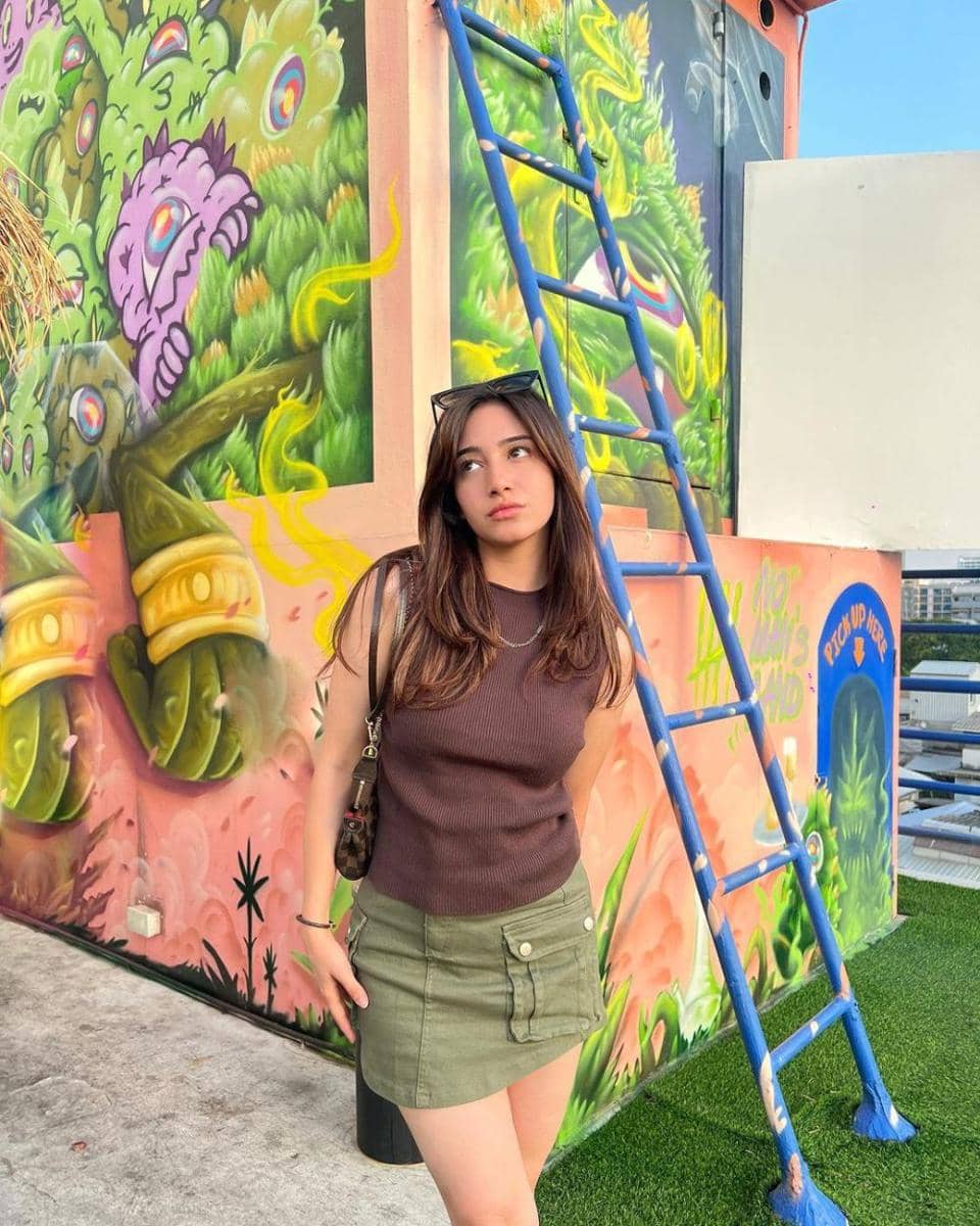 OOTD Dannia Salsabilla (instagram.com/danniasalsabilla)
