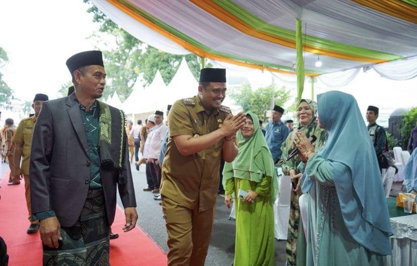 Wali Kota Medan Bobby Nasution saat membuka Kuliner Halal (Dok. Istimewa)