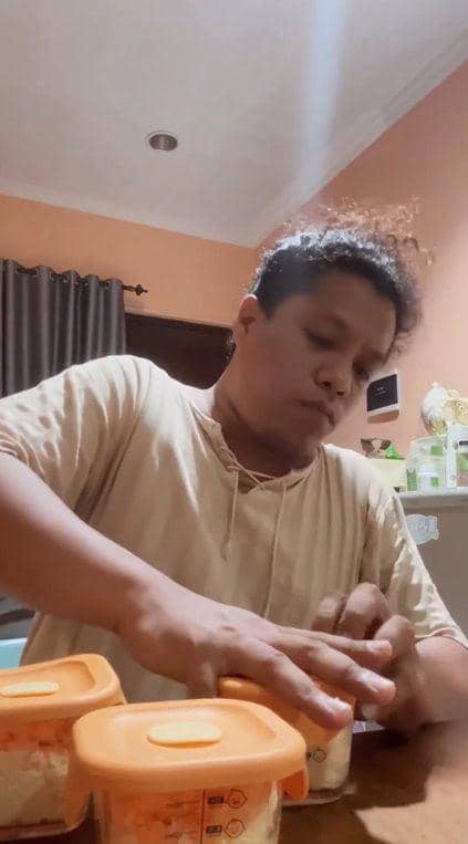 potret Arie Kriting buat MPASI (instagram.com/arie_kriting)